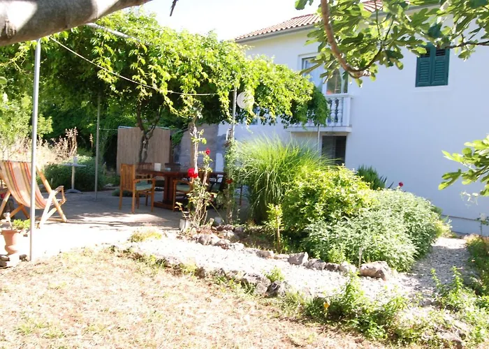 Ferienhaus Rustic House Miketa - Family Summertime